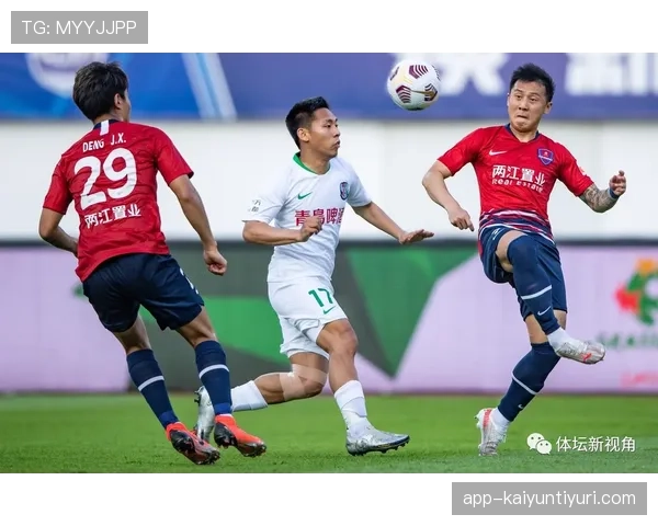 手臂不自然扩大判罚界限，裁判如何鉴别故意手球？