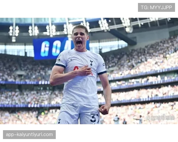 热刺防线前提过高，身后空当频遭利用，防守稳定性面临考验